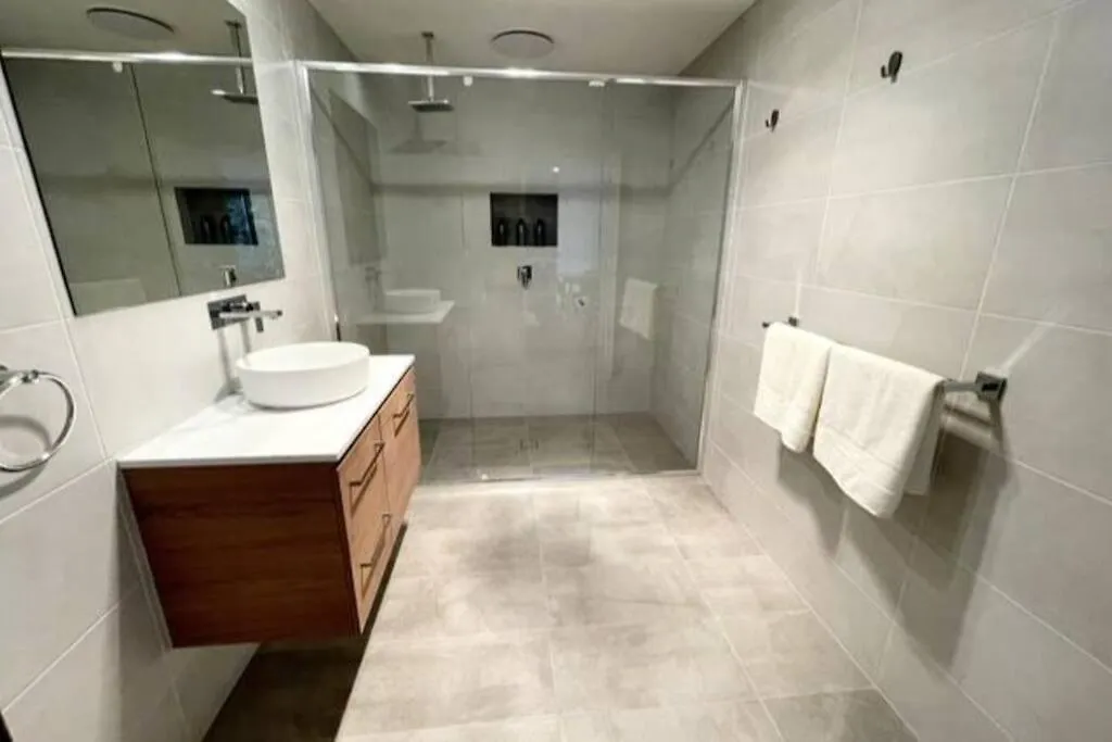 Апартаменты Stunning Water View Home In Хобарт Австралия